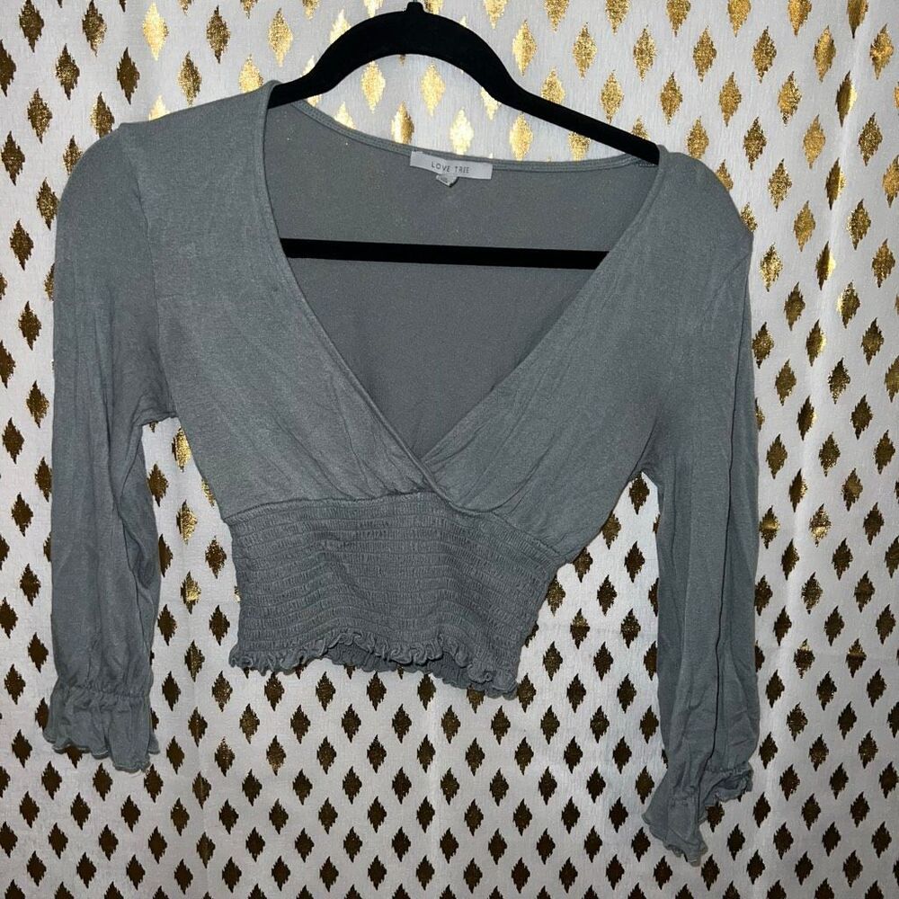 Love tree crop top seafoam green ruched smocked long sleeve 3/4 size S